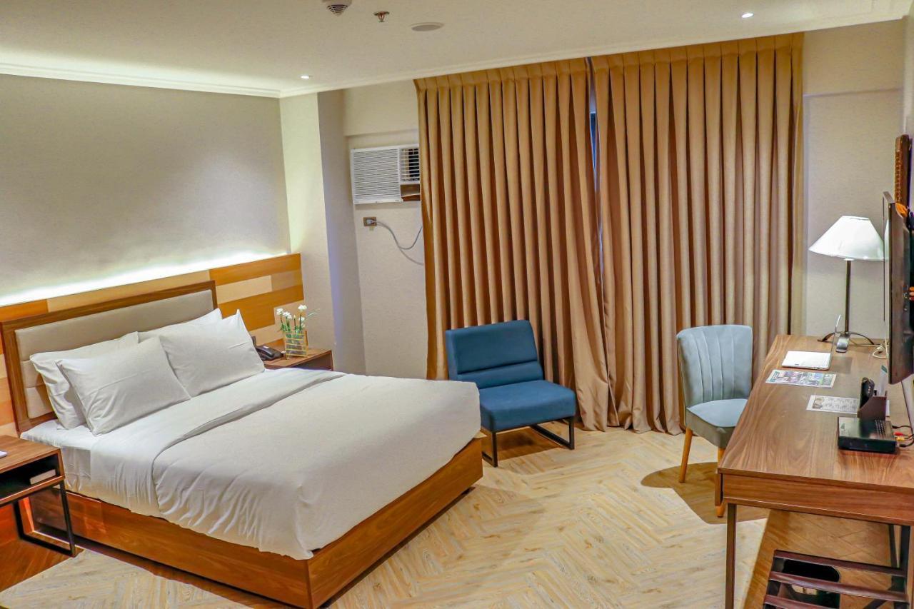 Acacia Hotel Bacolod Luaran gambar