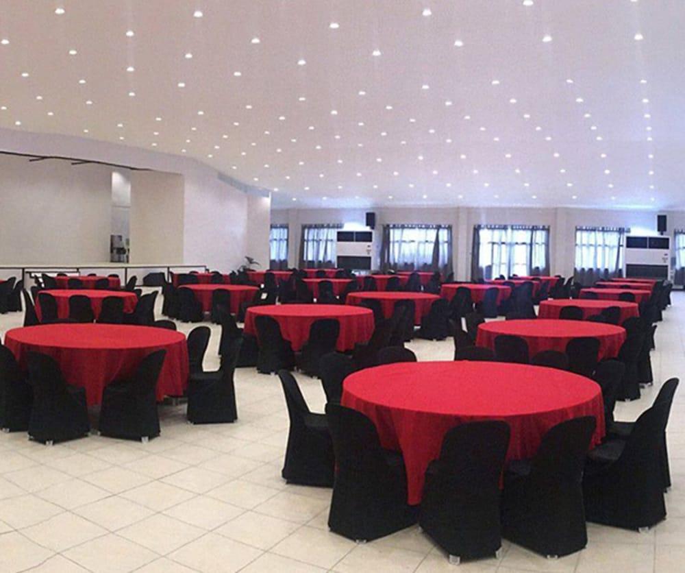 Acacia Hotel Bacolod Luaran gambar