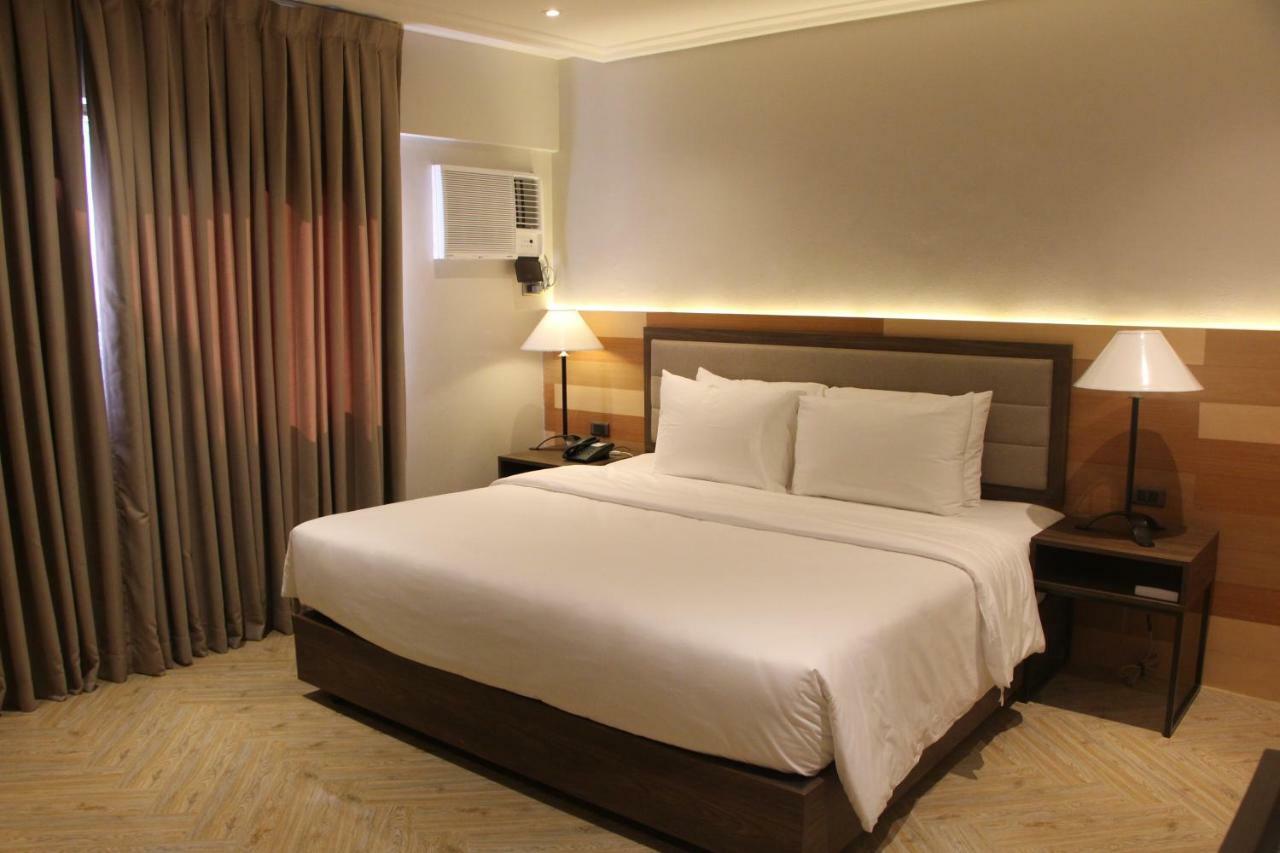 Acacia Hotel Bacolod Luaran gambar