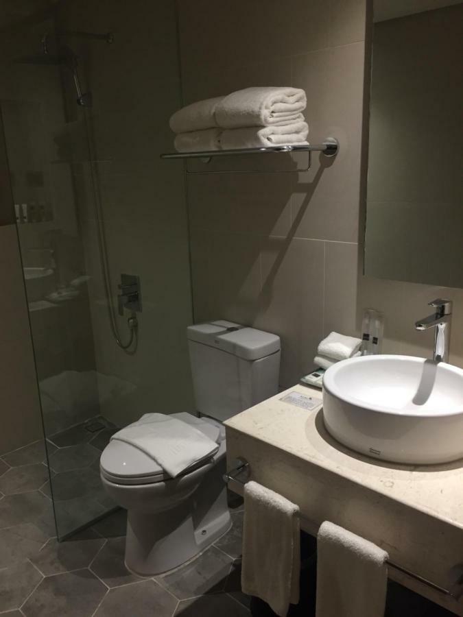 Acacia Hotel Bacolod Luaran gambar